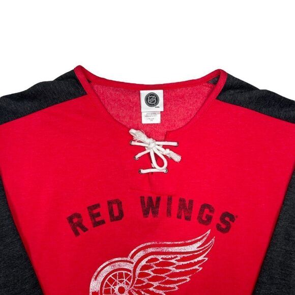 New NHL Women's Detroit Red Wings Lightweight Sweatshirt - Picture 3 of 10